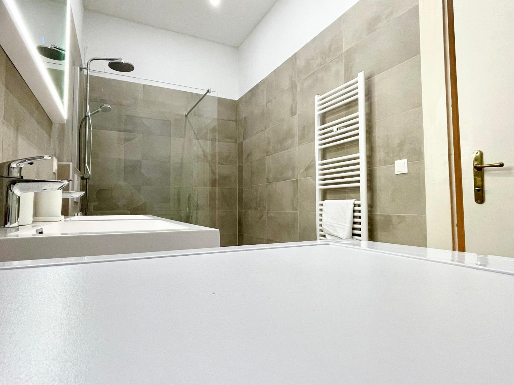 Luxury Apartment At Famous Vienna Kutschkermarkt Ngoại thất bức ảnh